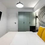 Sunny 2br Flat - Amzei Square - Amazing Terrace *