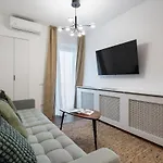 Sunny 2br Flat - Amzei Square - Amazing Terrace Bukarest