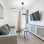Lejlighed Sunny 2br Flat - Amzei Square - Amazing Terrace