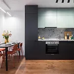 Sunny 2br Flat - Amzei Square - Amazing Terrace Lejlighed Bukarest