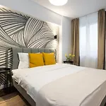 Lejlighed Sunny 2br Flat - Amzei Square - Amazing Terrace Bukarest