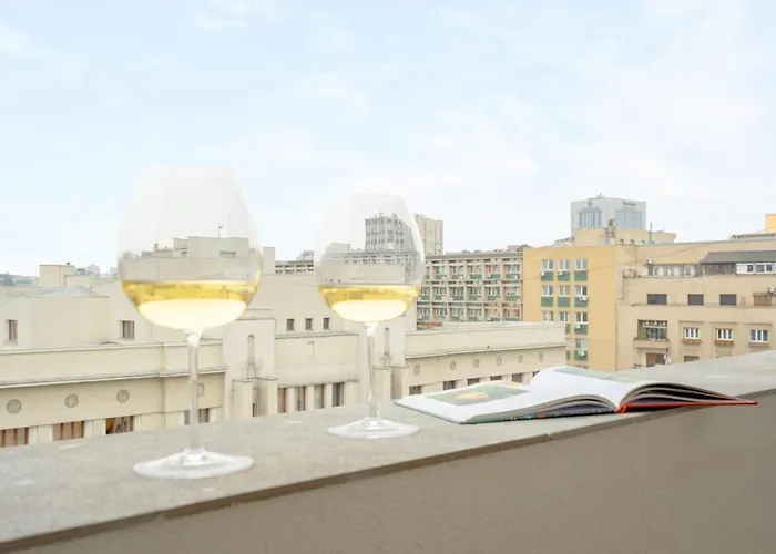 公寓 Sunny 2br Flat - Amzei Square - Amazing Terrace 布加勒斯特