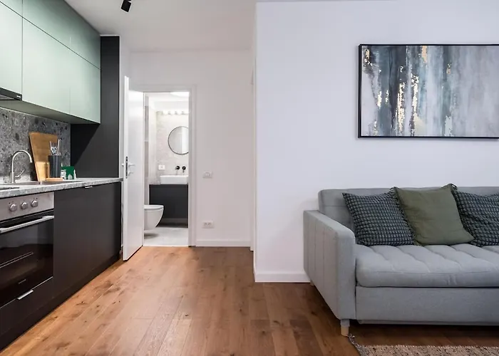 Sunny 2br Flat - Amzei Square - Amazing Terrace 公寓 *