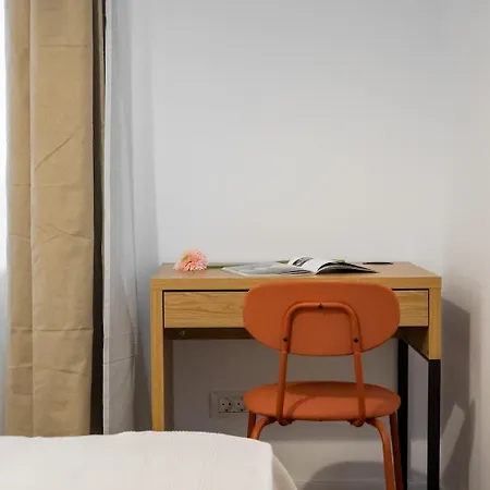 Sunny 2br Flat - Amzei Square - Amazing Terrace * Bucharest