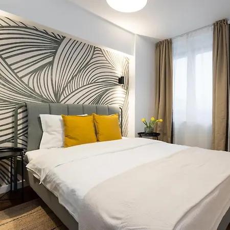 Apartment Sunny 2br Flat - Amzei Square - Amazing Terrace Bucharest