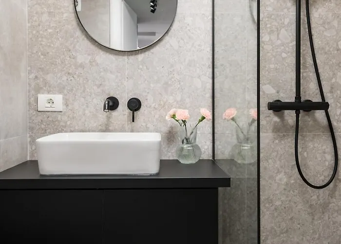 Apartman Sunny 2br Flat - Amzei Square - Amazing Terrace Bukarest